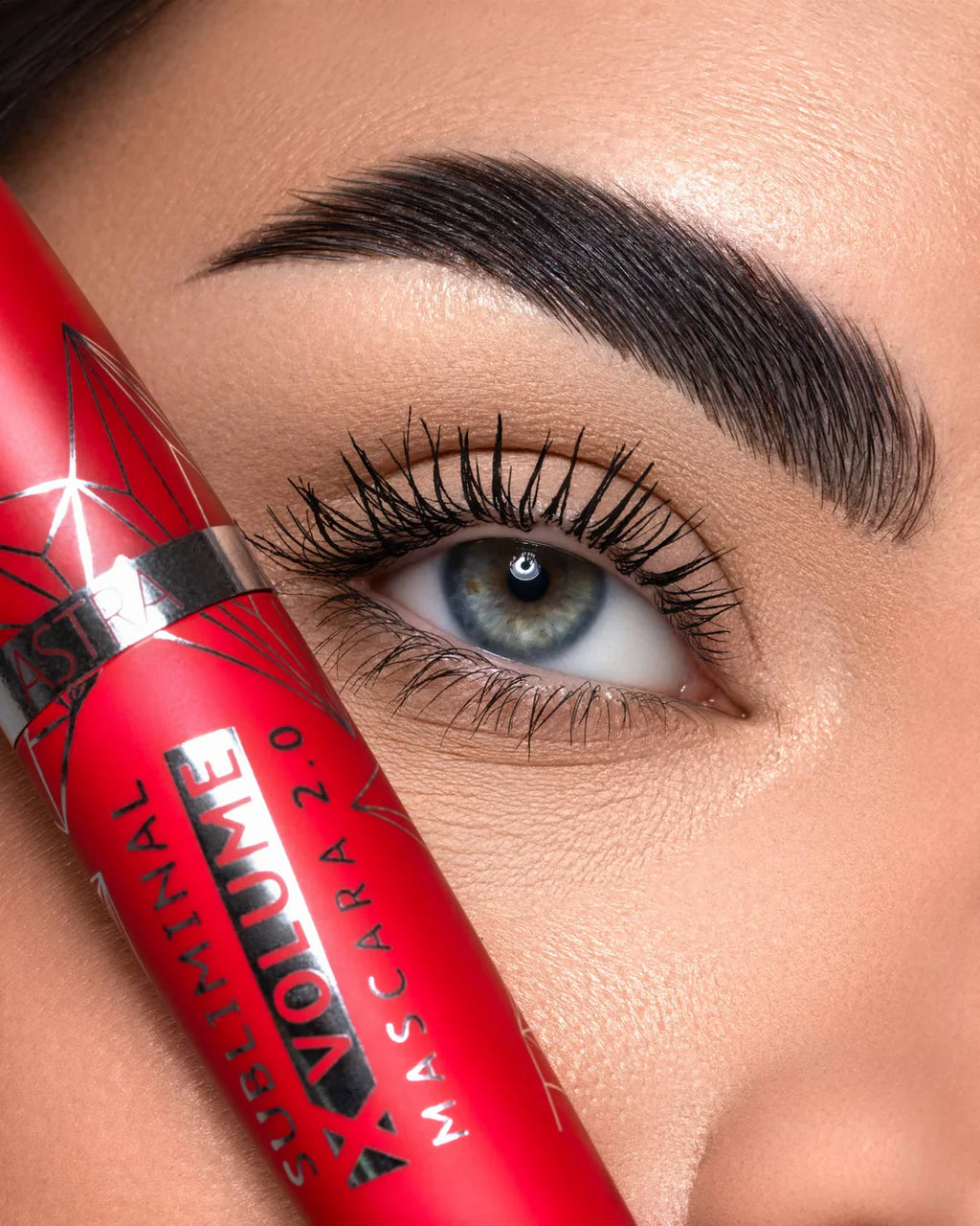Astra SUBLIMINAL X VOLUME MASCARA 2.0 - Maxi Volume Lunga Durata